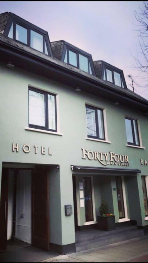 Forty Four Main Street Swords Exteriör bild